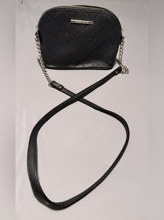 Steve Madden Handbags - Steve Madden Faux Leather Crossbody Bag in Black with Silver Chain